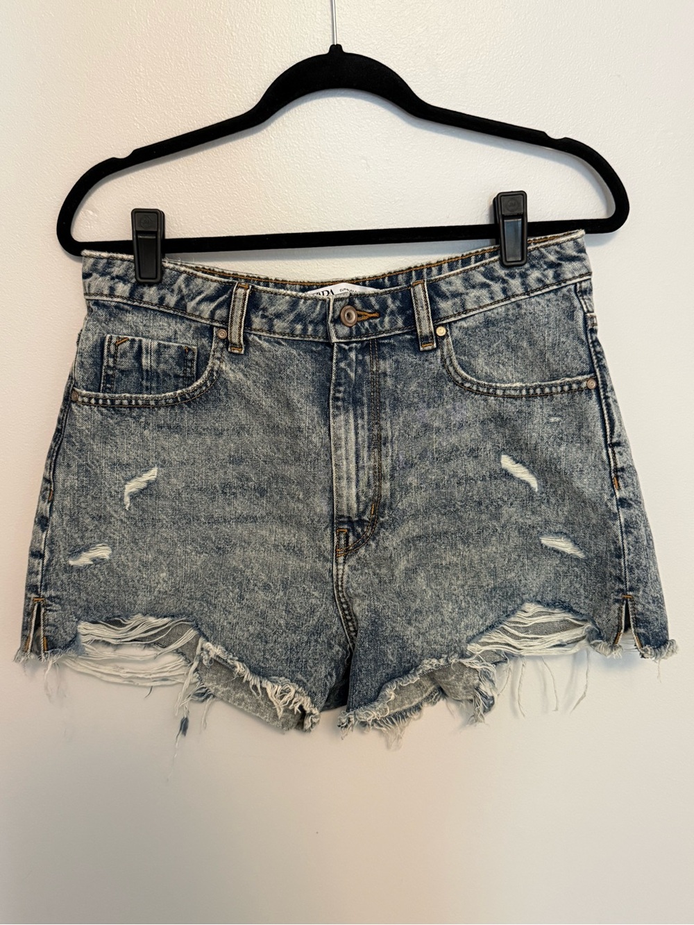 Zara Acid Wash Distressed Denim Shorts - Light Blue